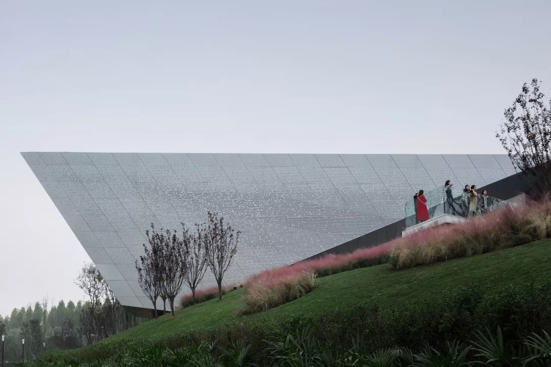 走廊挑臺看建筑 by蘇圣亮，天華建筑設(shè)計(jì)